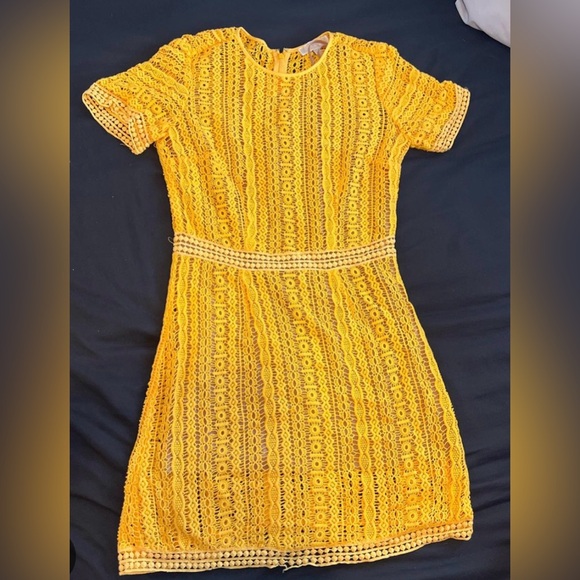 Micheal Kors sz4 crochet dress - Picture 2 of 7